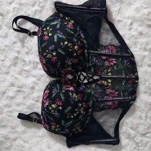 Victorias' Secret Floral Embroidered Black Lace Bustier